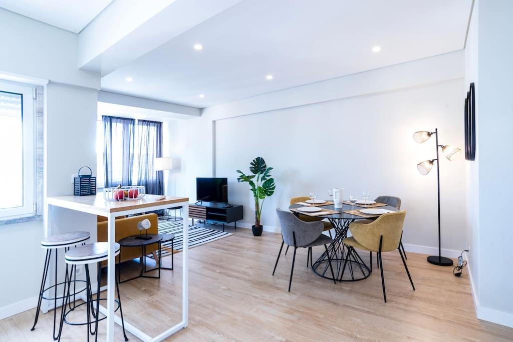 New - Luxury & Bright Apartment Lisboa Exterior foto