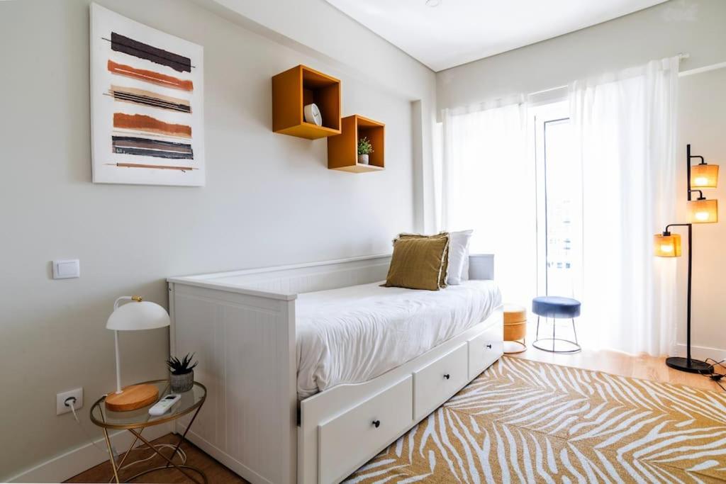 New - Luxury & Bright Apartment Lisboa Exterior foto